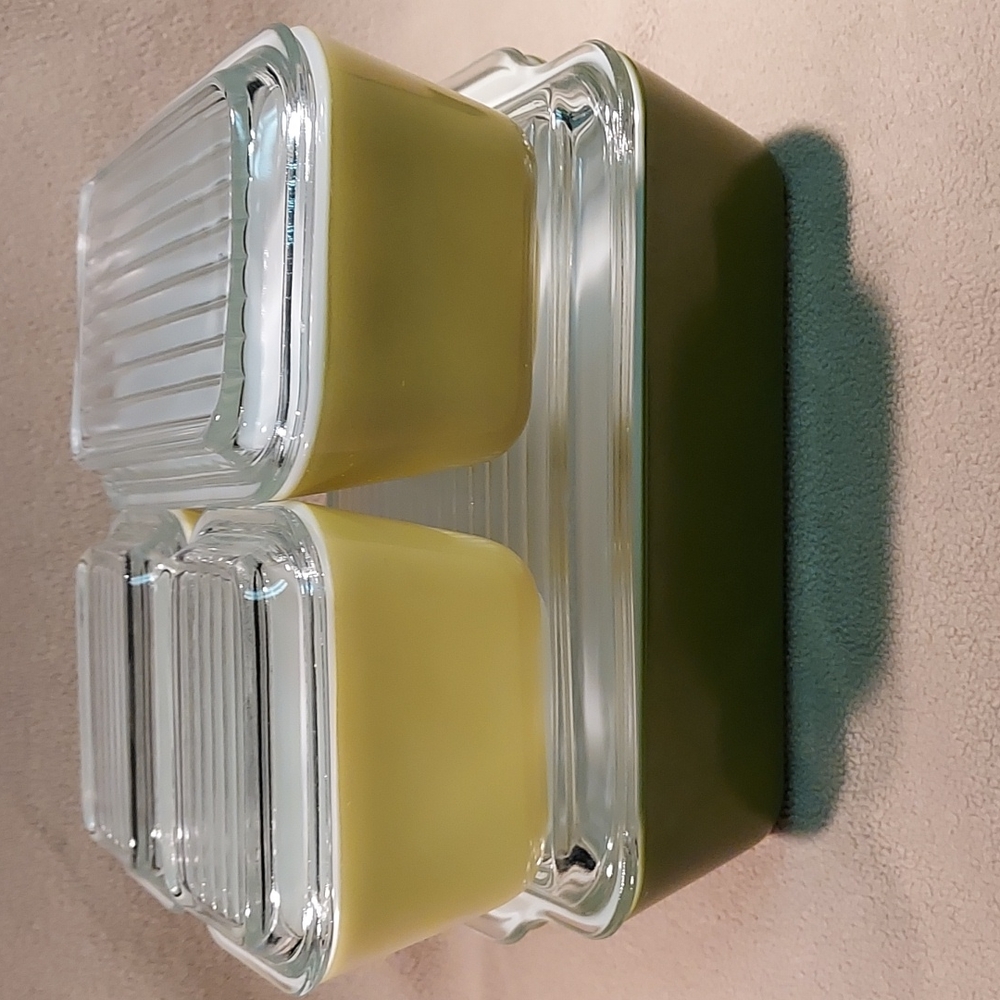 Vintage Pyrex Verde Refrigerator Set